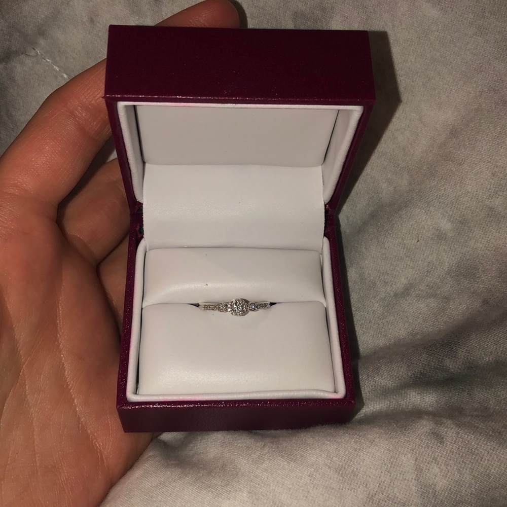 promise ring size 5 1/2